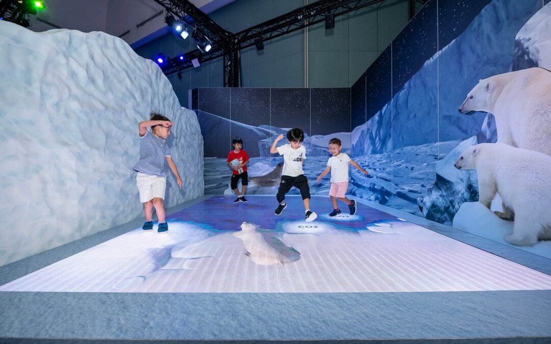 Living Worlds: An Animal Planet Experience