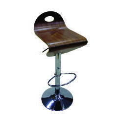 C9M Bar Stool