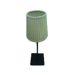 L05 Table Lamp